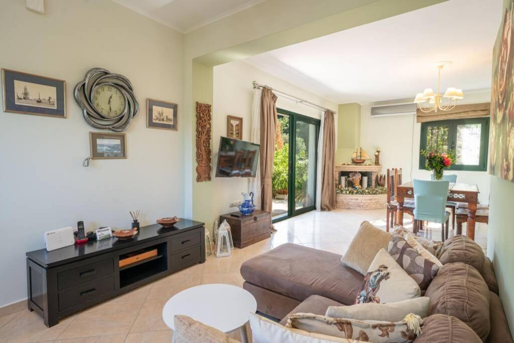 Villa Hara Agia Efimia 외부 사진